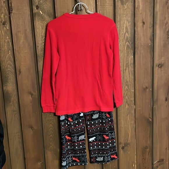 Youth boys size 10/12 winter pajama set. - Picture 5 of 7